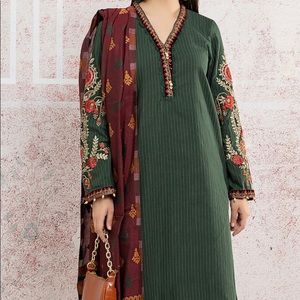 Authentic Maria b winter 3 piece dress